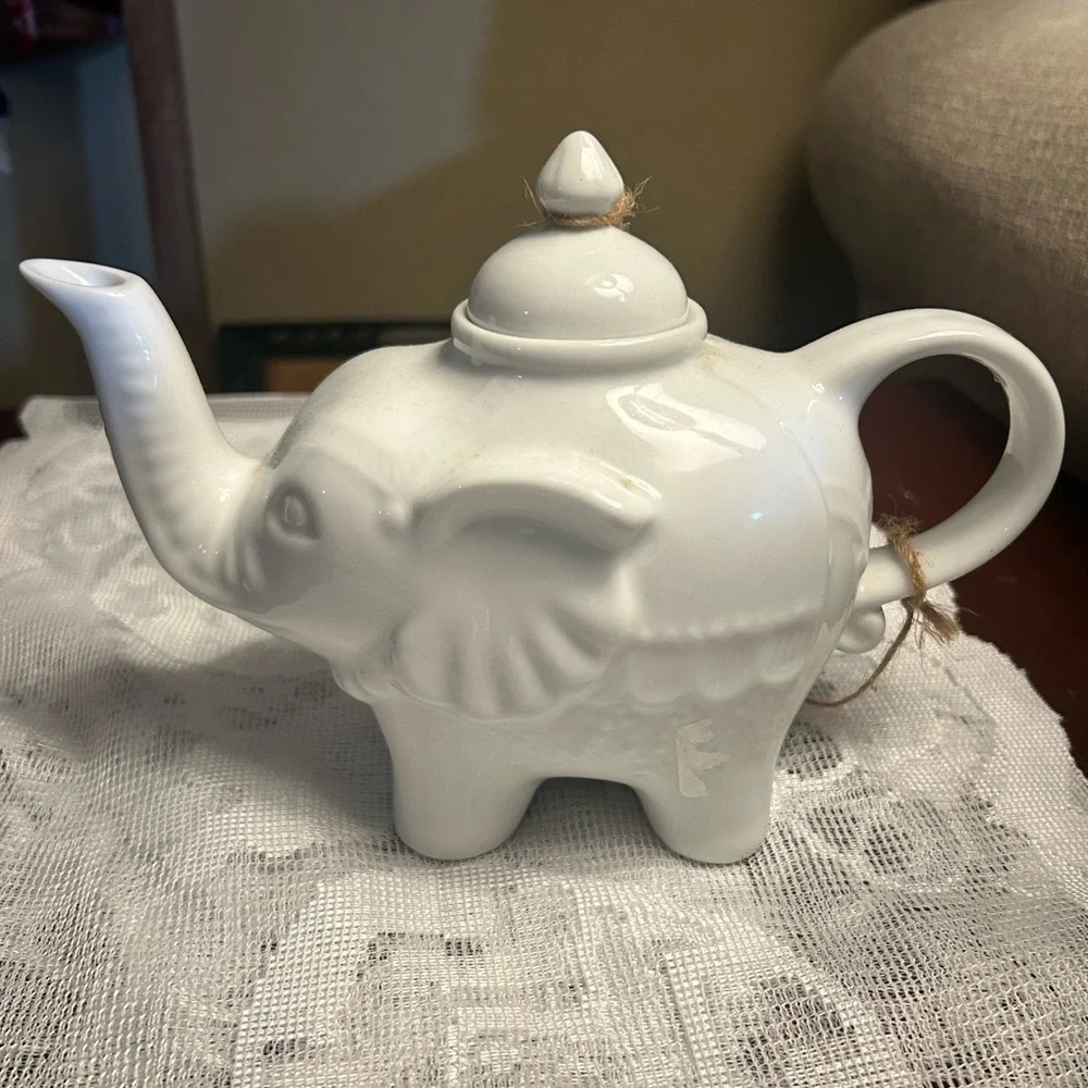 Charming Elephant Ceramic Teapot in White